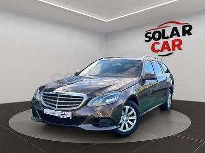 Usado Mercedes E200 136 CV (100 kW) 2013 Marrón Familiar