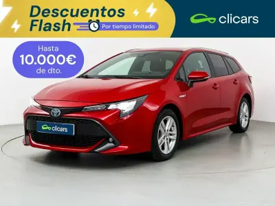 Usado Toyota Corolla Active 122 CV (89 kW) 2020 Rojo Familiar