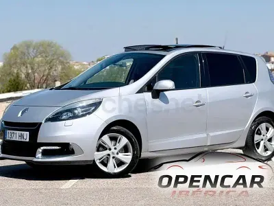 Begagnad Renault Scénic III Dynamique 130 HK (95 kW) 2012 Grå Minibuss