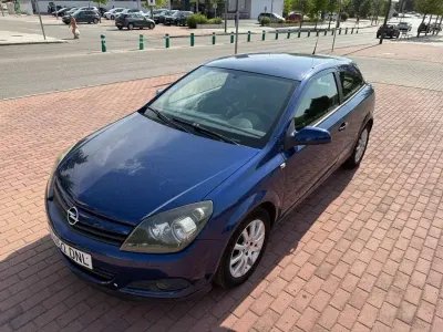 Usado Opel Astra GTC