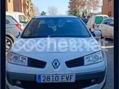 Usado Renault Mégane II Expression 105 CV (77 kW) 2007 Blanco Berlina