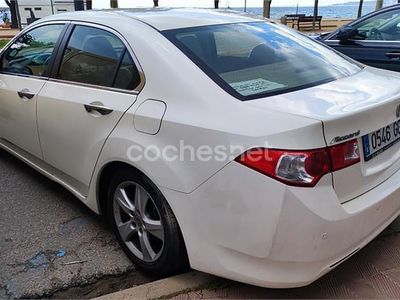 Usado Honda Accord Executive 150 CV (110 kW) 2008 Blanco Berlina