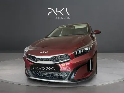 Usado Kia XCeed 115 CV (84 kW) 2025 Rojo SUV