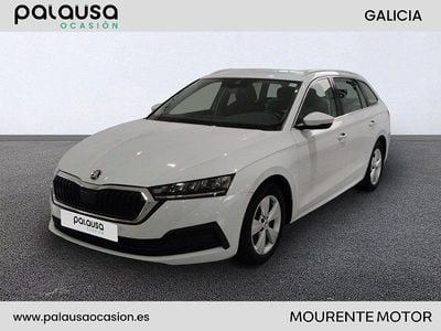 Blanco Usado 2021 Skoda Octavia Ambition Familiar | 17.990 € (Un poco caro)