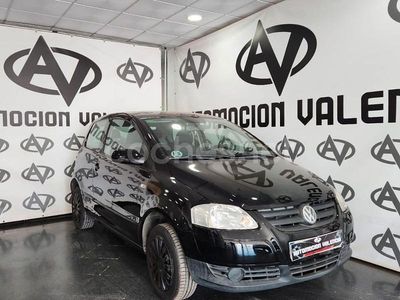 Usado VW Fox 70 CV (51 kW) 2006 Negro Utilitario