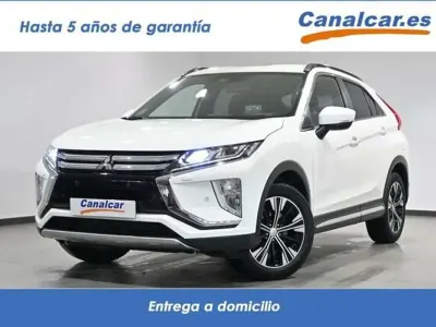Usado Mitsubishi Eclipse Cross Motion 163 CV (119 kW) 2021 Blanco SUV