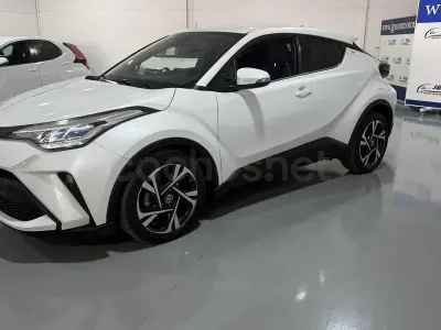 Usado Toyota C-HR Advance 122 CV (89 kW) 2022 Blanco SUV