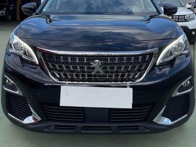 Usado Peugeot 3008 GT-line 130 CV (95 kW) 2019 Negro SUV