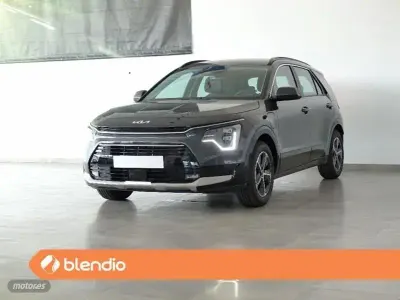 Usado Kia Niro 183 CV (134 kW) 2023 Gris SUV