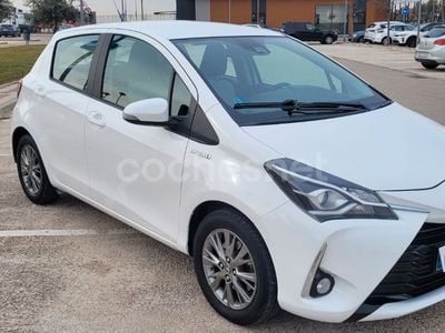 Toyota Yaris Hybrid