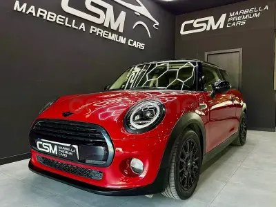 Usado Mini Cooper 136 CV (100 kW) 2016 Rojo Utilitario