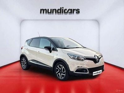 Usado Renault Captur Zen 90 CV (66 kW) 2016 Beige SUV