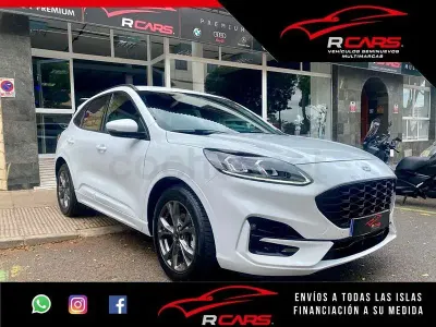 Usado Ford Kuga ST-Line 150 CV (110 kW) 2022 Blanco SUV