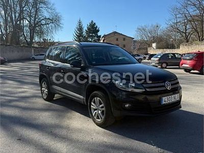 Usado VW Tiguan Advance 122 CV (89 kW) 2012 Negro SUV