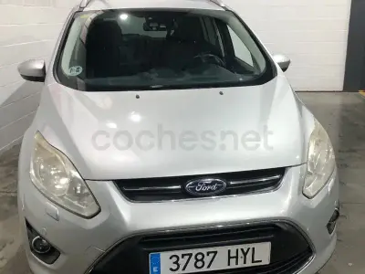 Usado Ford Grand C-Max Titanium 115 CV (84 kW) 2014 Gris / plata Monovolumen