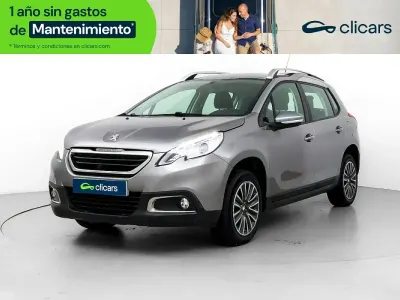 Usado Peugeot 2008 Active 110 CV (80 kW) 2015 Gris SUV