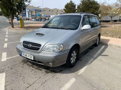 usado Kia Carnival 2.9CRDI LX