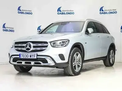 Usado Mercedes GLC300e 320 CV (235 kW) 2020 Gris SUV