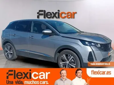 Usado Peugeot 3008 Allure 226 CV (166 kW) 2022 Gris SUV