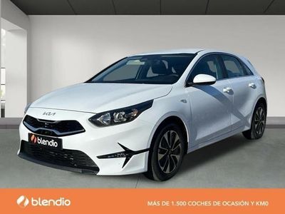 Käytetty Kia Ceed 101 HP (74 kW) 2024 Valkoinen Viistoperä