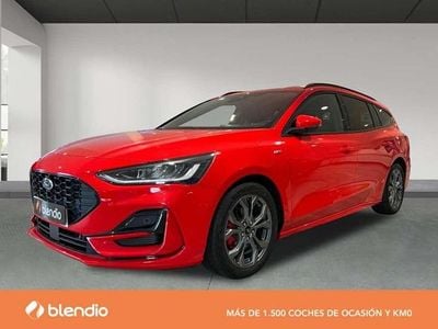 Usado Ford Focus ST-Line 126 CV (92 kW) 2024 Rojo Familiar