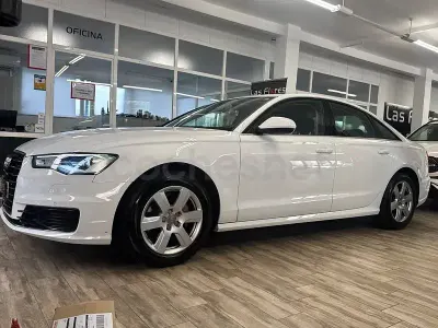Usado Audi A6 Advanced 150 CV (110 kW) 2015 Blanco Familiar