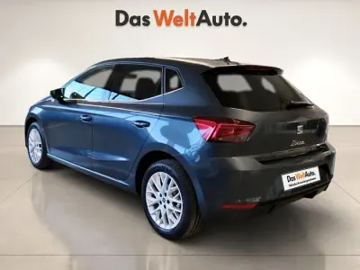 Usado Seat Ibiza XCELLENCE 116 CV (85 kW) 2025 Gris Utilitario