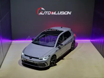 Usado VW Golf VIII R-line 150 CV (110 kW) 2022 Gris / plata Berlina