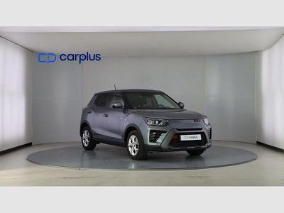 Usado Ssangyong (KGM) Tivoli 163 CV (119 kW) 2024 Grand white blanco metalizado