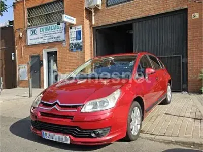 Usado Citroën C4 VTR Sport 92 CV (67 kW) 2009 Rojo Berlina