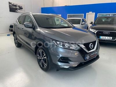 Usado Nissan Qashqai 115 CV (84 kW) 2021 Gris / plata SUV