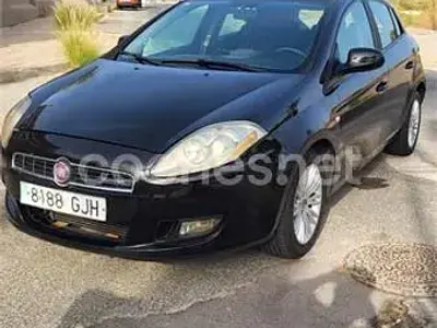 Usado Fiat Bravo Active 105 CV (77 kW) 2008 Negro Utilitario