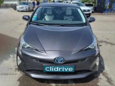 Usado Toyota Prius 98 CV (72 kW) 2018 Gris Utilitario