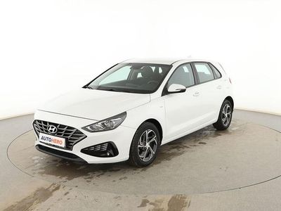 Blanco Usado 2021 Hyundai i30 Utilitario | 14.799 € (Precio justo)