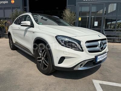 Mercedes GLA220