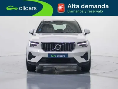 Usado Volvo XC40 Plus 179 CV (131 kW) 2023 Blanco SUV