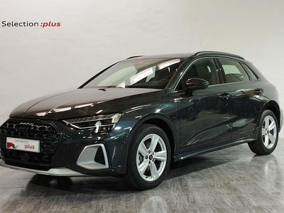 Gris Usado 2025 Audi A3 e-tron Advanced Plus Utilitario | 40.900 €