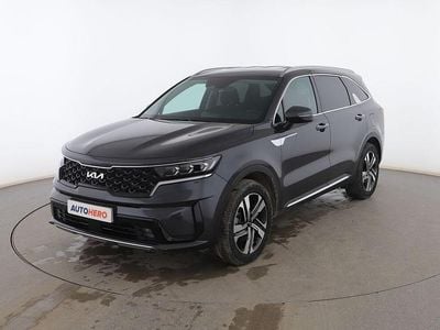 Gris Usado 2023 Kia Sorento Active SUV | 38.399 € (Precio justo)