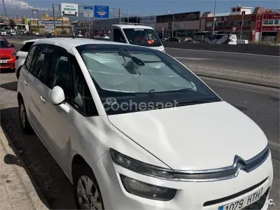 Usado Citroën Grand C4 Picasso Seduction 115 CV (84 kW) 2013 Blanco Monovolumen