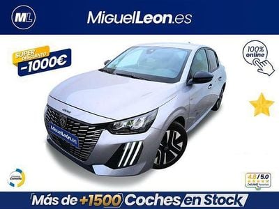 Usado Peugeot 208 Allure 102 CV (75 kW) 2025 Gris Utilitario