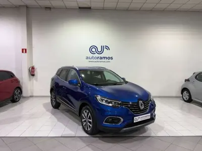 Usado Renault Kadjar Zen 140 CV (102 kW) 2019 Azul SUV