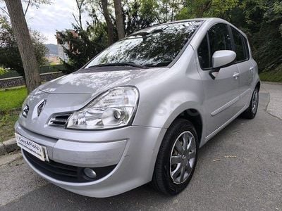 Gris / plata Usado 2012 Renault Grand Modus Evolution Monovolumen | 6500 € (Precio justo)