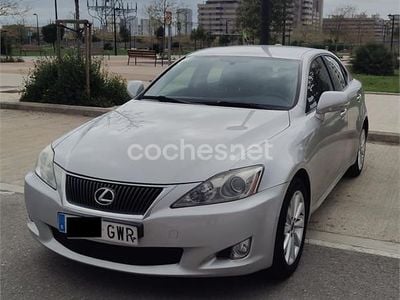 Usado Lexus IS220d 177 CV (130 kW) 2010 Gris / plata Berlina