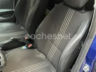 Usado Renault Clio IV Zen 120 CV (88 kW) 2018 Azul Berlina