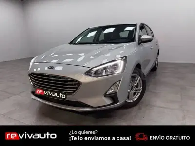Usado Ford Focus Trend 120 CV (88 kW) 2022 Gris / plata Berlina