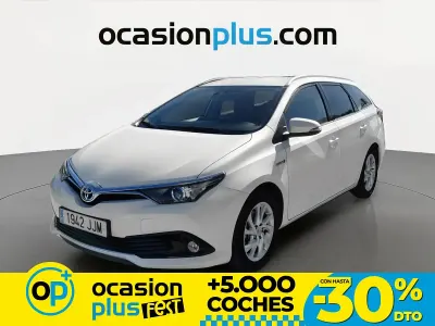 Używany Toyota Auris Hybrid