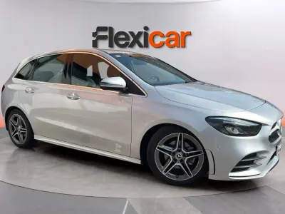 Usado Mercedes B200 150 CV (110 kW) 2019 Gris Utilitario