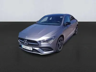 Usado Mercedes CLA180 136 CV (100 kW) 2022 Gris Coupe