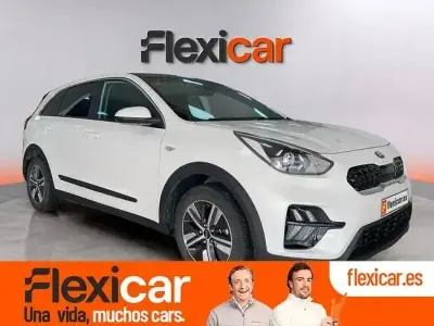 Usado Kia Niro 141 CV (103 kW) 2021 Blanco SUV