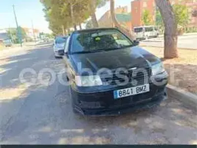 Usado VW Polo Trendline 75 CV (55 kW) 2001 Negro Utilitario